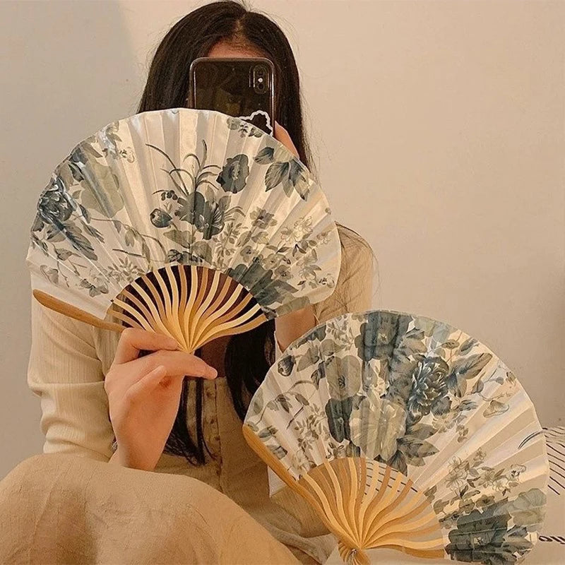 New Chinese Japanese Silk Folding Fan Wooden Shank Classical Dance Fan High Quality Tassel Elegent Female Fan Home Decoration